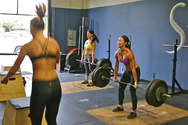 Woman Deadlift