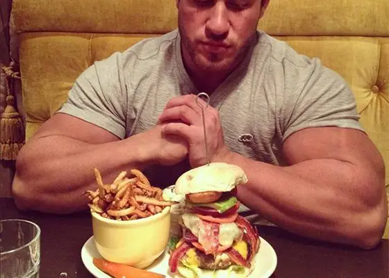 Bodybuilder Eating